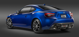 Illustration for article titled 2017 Toyota GT86 (not FRS), Now With More Powahhh!